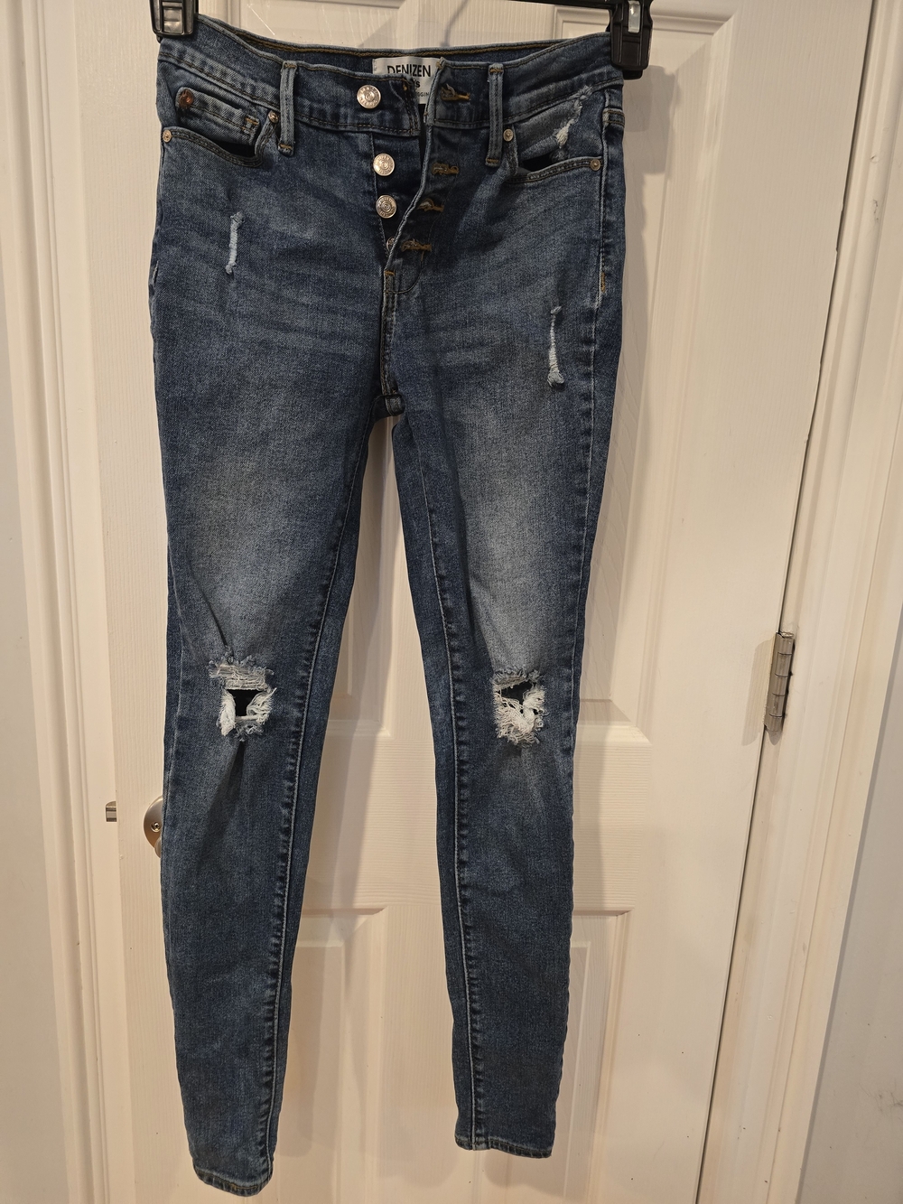 Denizen from Levis Button Fly Distressed Jegging Jeans Size 0 Long 0L 24x32